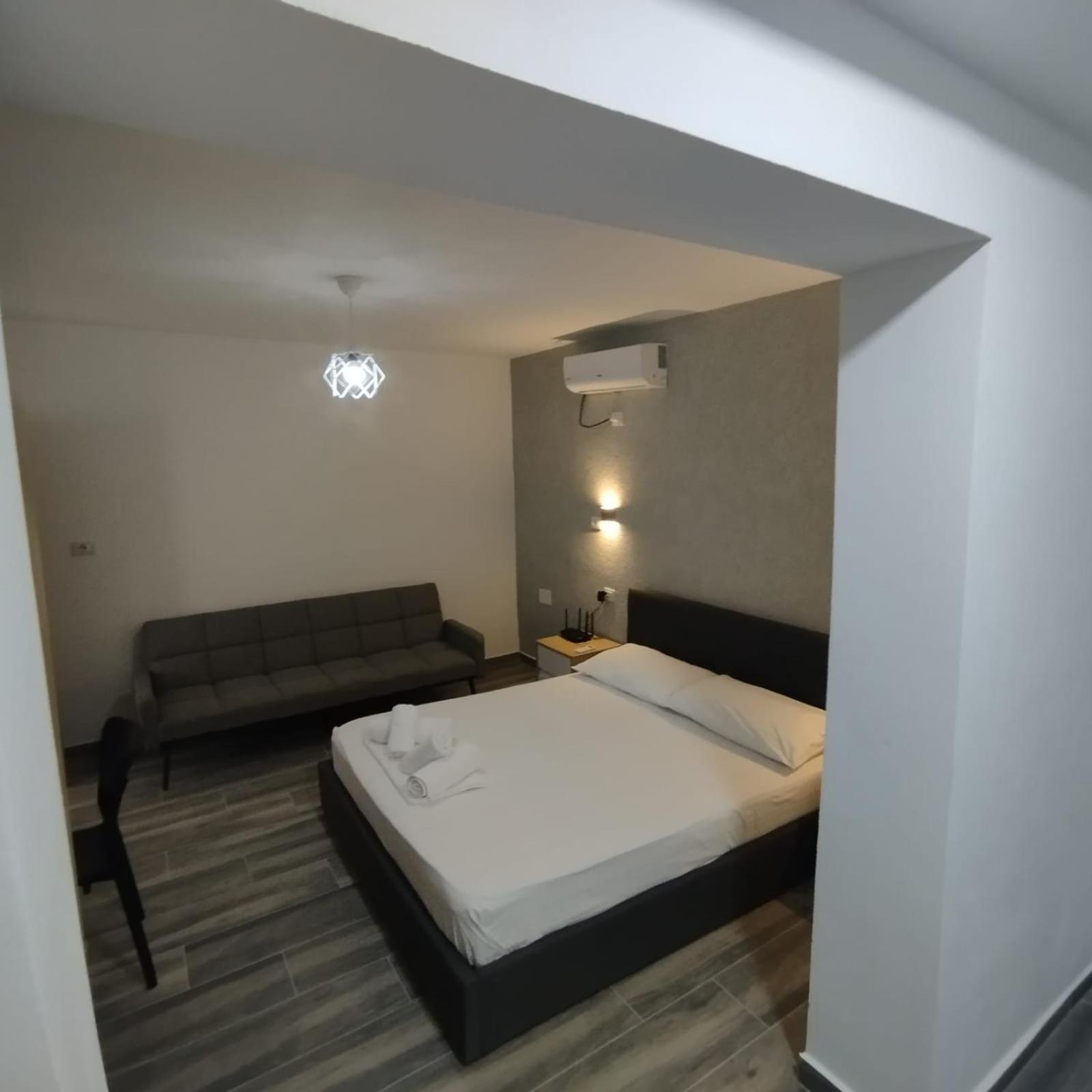 Belka Studios Vlore Bagian luar foto